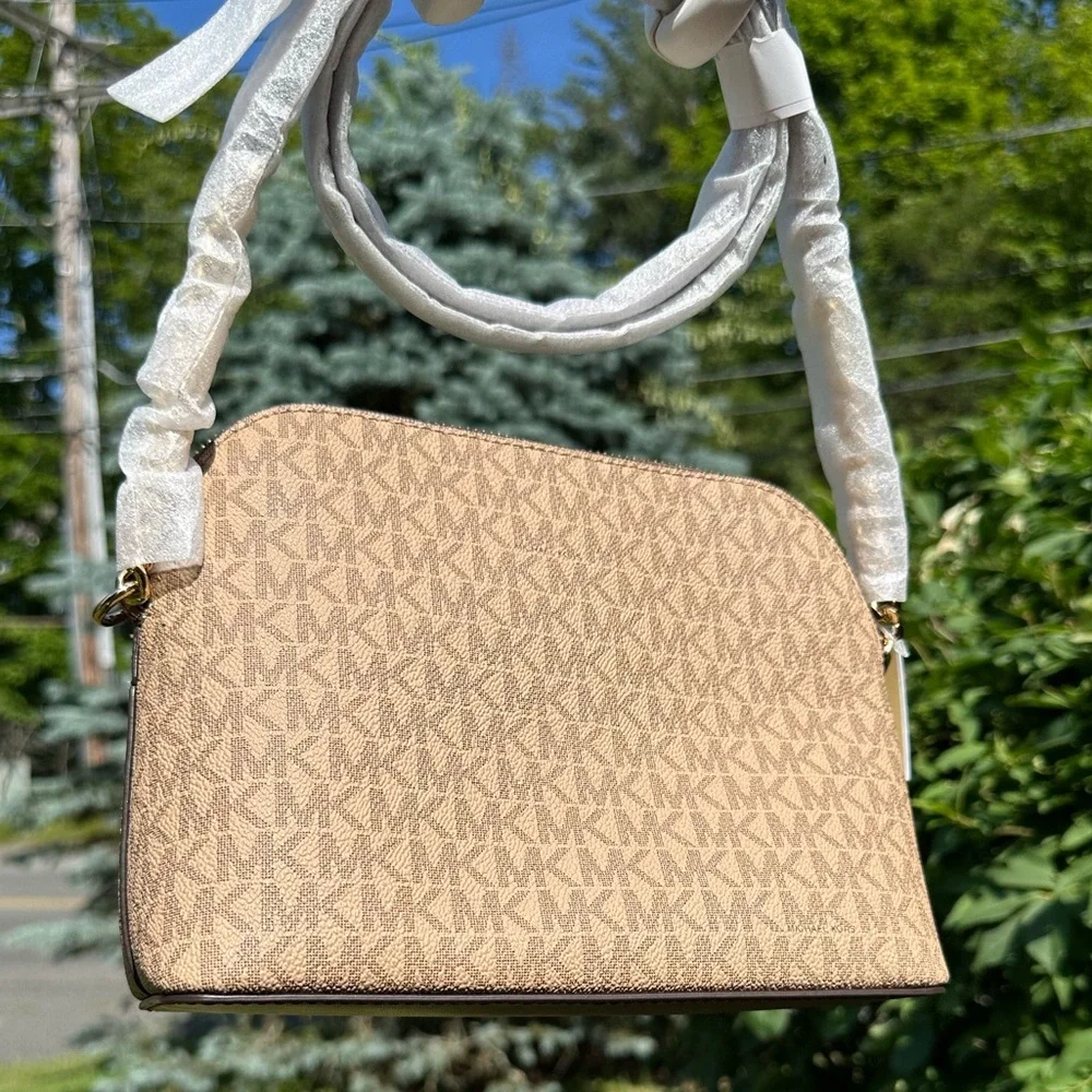 Michael Kors Jet Set color block crossbody Camel NWT - Picture 9 of 12